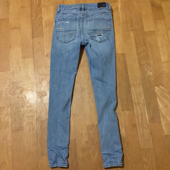 American Eagle High-Rise Super Stretch Ripped Jeans - Picture 2 of 2